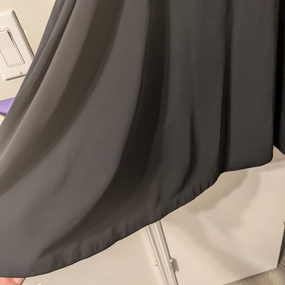 Banana Republic midi black circle/skater skirt - Picture 2 of 4